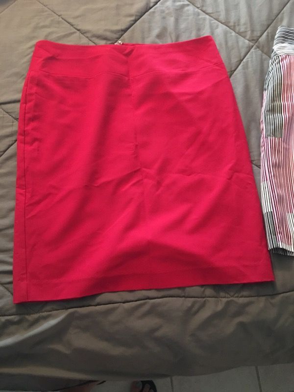 Ellen Tracy pencil skirt