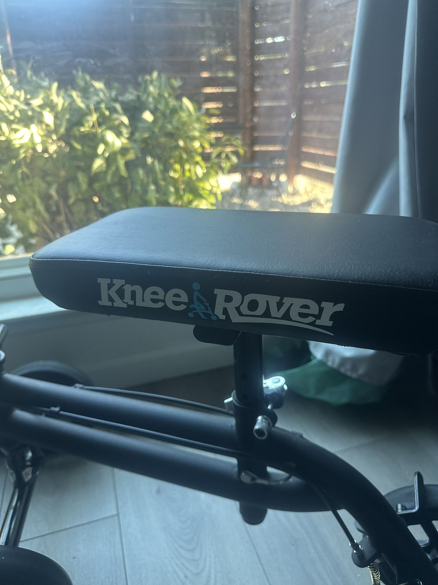 Knee Scooter