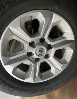 Toyota 4Runner 17" OEM Wheel Rim