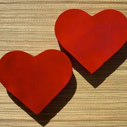 VALENTINES DAY - Pair of Red Metal Hearts Decorative