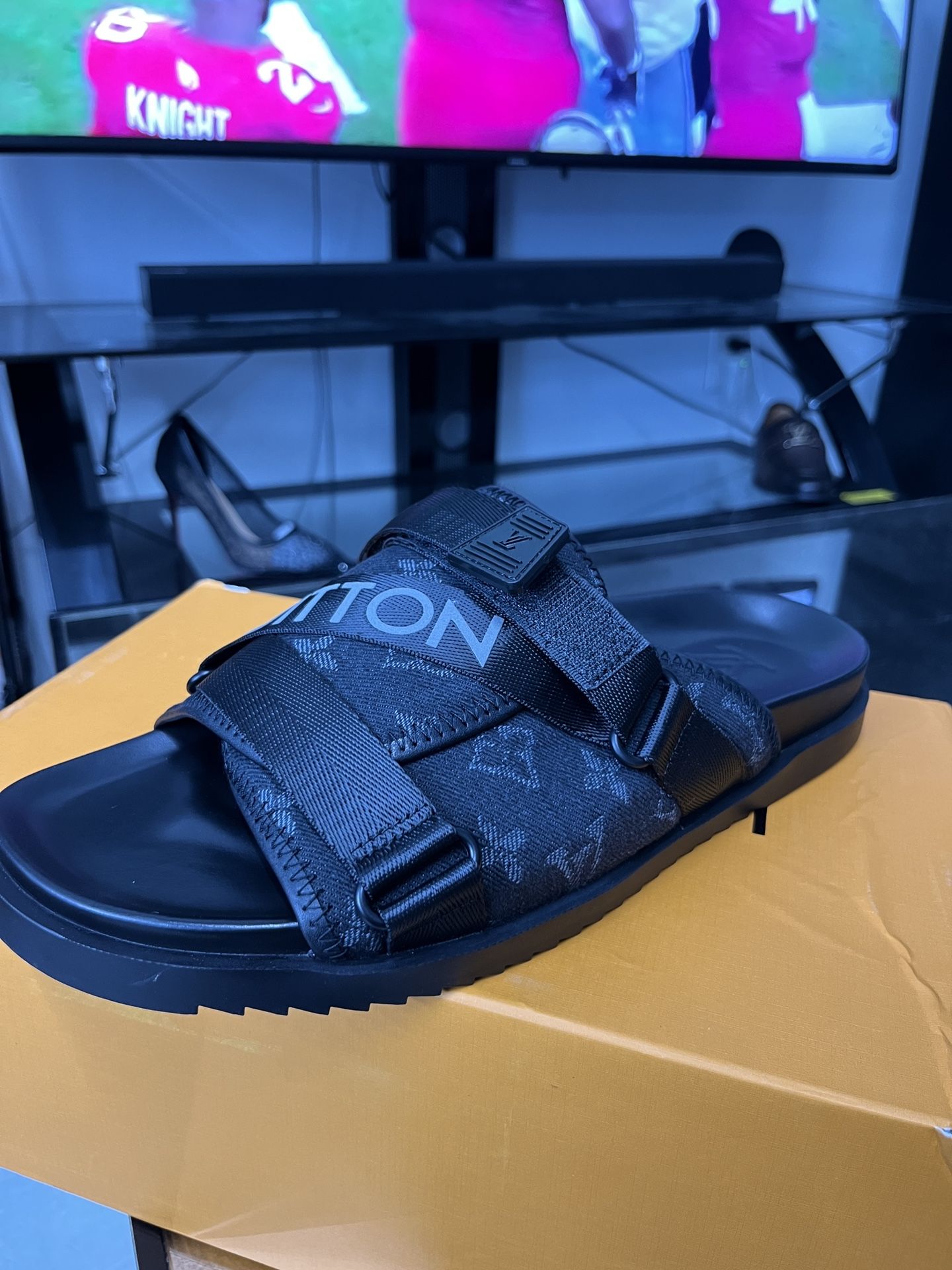 LV Slides