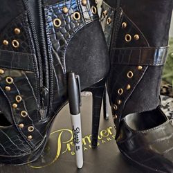 Scene  By Shoe Dazzle 