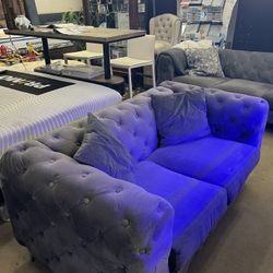 Love Seat 