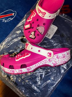 Barbie crocs