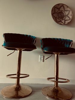Green Swade twin chairs