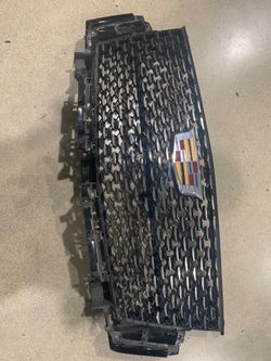CADILLAC ESCALADE FRONT GRILLE