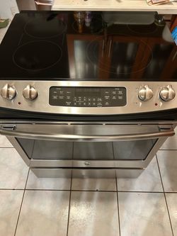 Ge profile: electric stove range