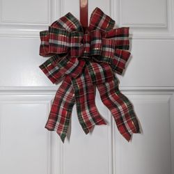 Beautiful 10"X 17" Holiday Bow