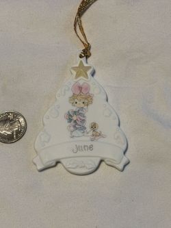 Precious Moments 1996 June Birthstone Pearl Ornament