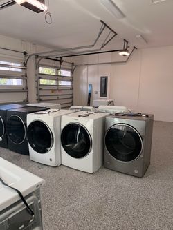 🔥 **LIKE-NEW WHIRLPOOL GAS DRYER — READY TO GO!** 🔥