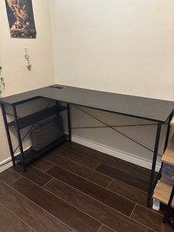 Reversible L-Shaped Desk