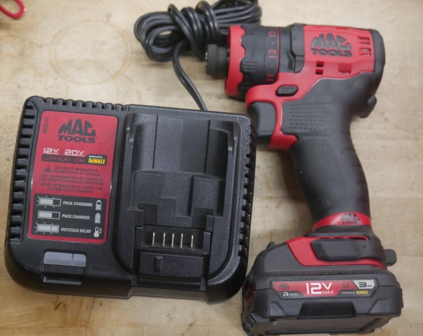 MAC TOOLS 12V MAX Brushless Screwdriver MCF601 1/4" W BATTERY CHARGER NEW OTHER
