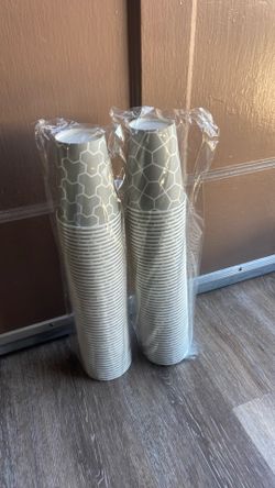 Paper cups