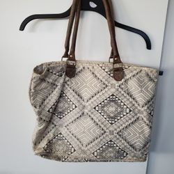 Myra Tote Bag