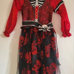 Girl's  Pirate  Costume 