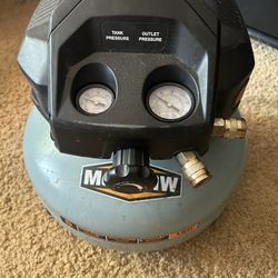 McGraw Air Compressor 