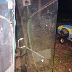 Single Glass Shower Door