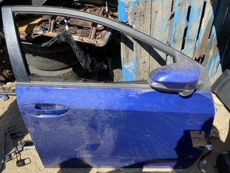 Parts 2014-2015-2016-2017-2018-2019 Toyota Corolla Doors