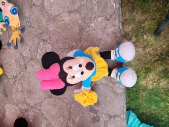 Minnie Mouse Plush Stuffed Toy