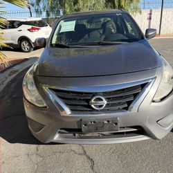 Nissan versa 2017