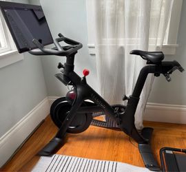 Pelaton Bike plus