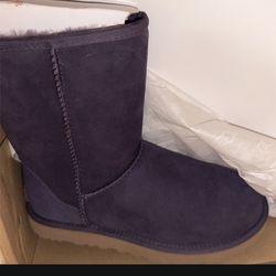 Purple Uggs 