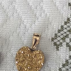 10k gold gold druzy heart pendant small