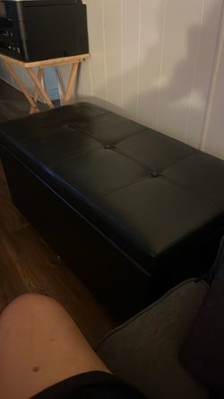 Storage ottoman