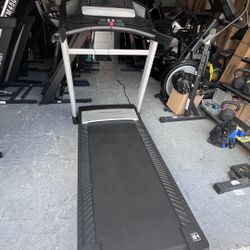 Treadmill Proform 14 Pro  WiFi Bluetooth Touchscreen