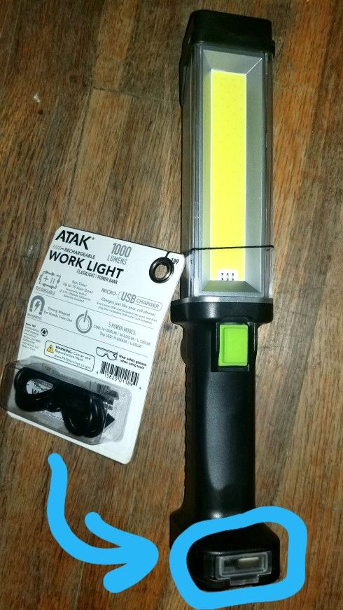 NWT Atak LED light, Work light, Power Bank All In One!
