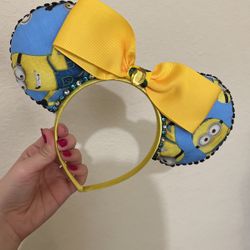 mickey ears minion 