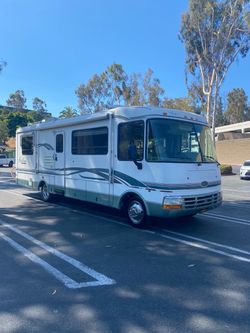 1999 REXHALL AERBUS TRITON  V10