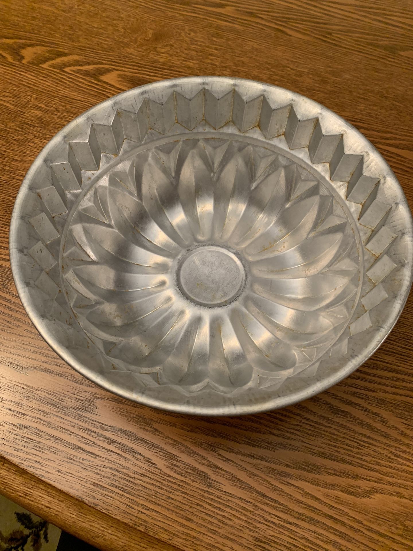 Antique Aluminum Cake Pan