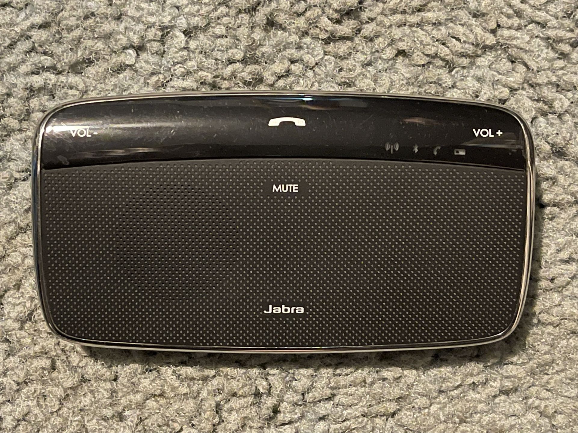 Jabra Cruiser 2 HFS002 Black Bluetooth Dual Microphone Tech In-Car Speakerphone