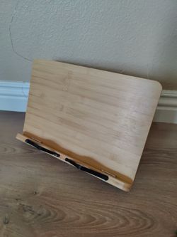 iPad/Book Stand