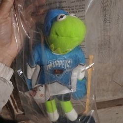 1995 McDonald’s THE MUPPETS KERMIT FOZZIE NHL 12” Plush Henson Hockey