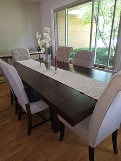 'Like new' wood table & used 6 chairs, dining set, Highland Park
