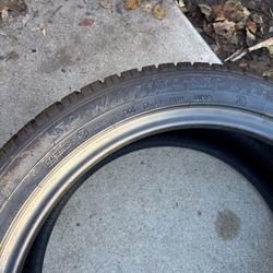 235/55R19. Set of 4 Dunlop like new