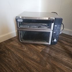 Ninja Air Fryer/Roaster Oven