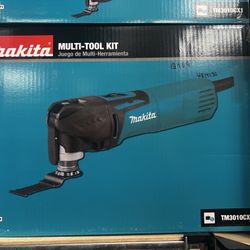 Makita Multi Tool Kit