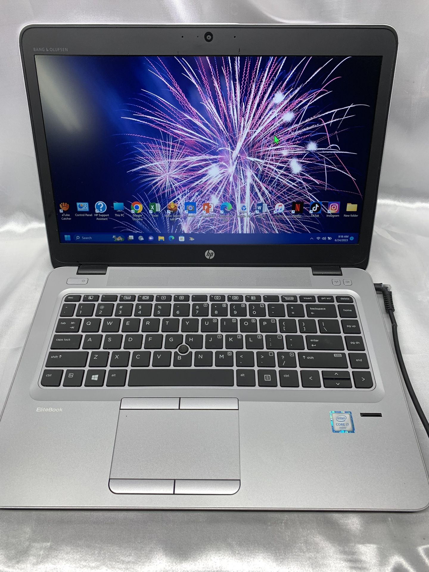 i7…i7…HP -ELITEBOOK 7 GENERATION build On 03/16/2020….256.0 GB SSD ( Capacity ) ..8.0 GB RAM . READY FOR CLASSES FULLY LOADED