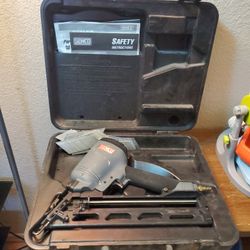 Senco Nail Gun