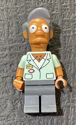 LEGO The Simpsons Minifigure – Apu with Name Tag – Adult Collector