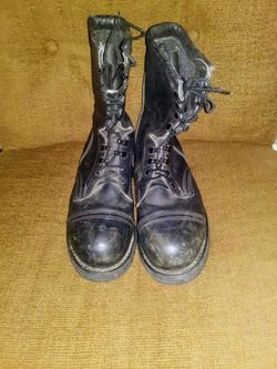 Botas de hombre con casquillo N 8