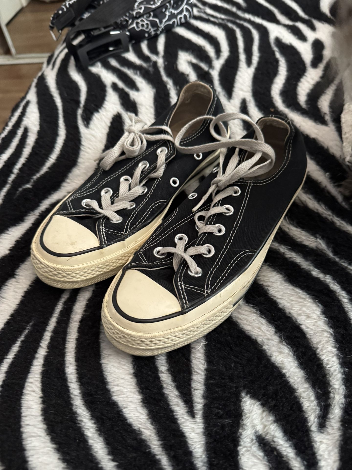 Size 3.5 Chuck Taylor Converse