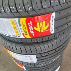 225 45 R17 Momo 4new Tires $380