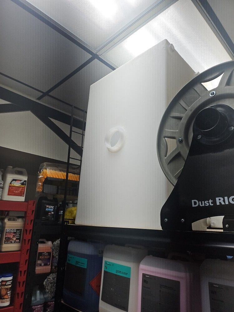 30 Gal Low Pofile Water Tank