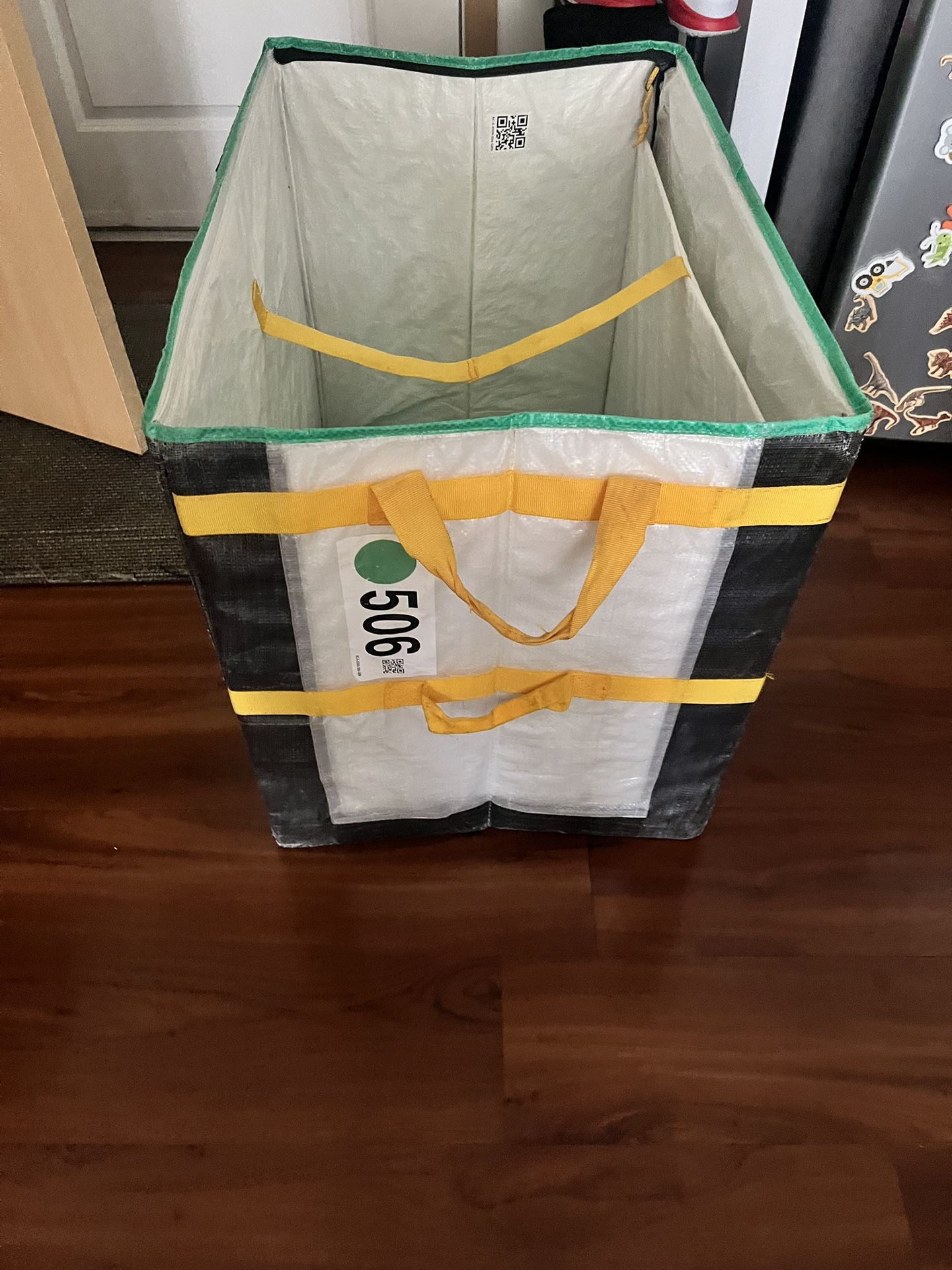 Amazon Courier Square Zipper Tote Bag