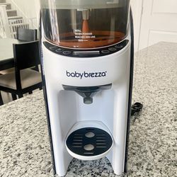 Baby Brezza Formula Pro Advanced Formula Dispenser 