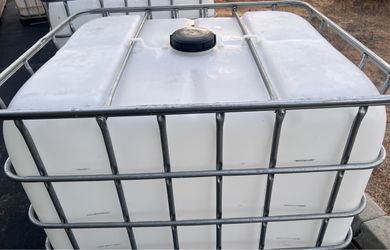 Used liquid container